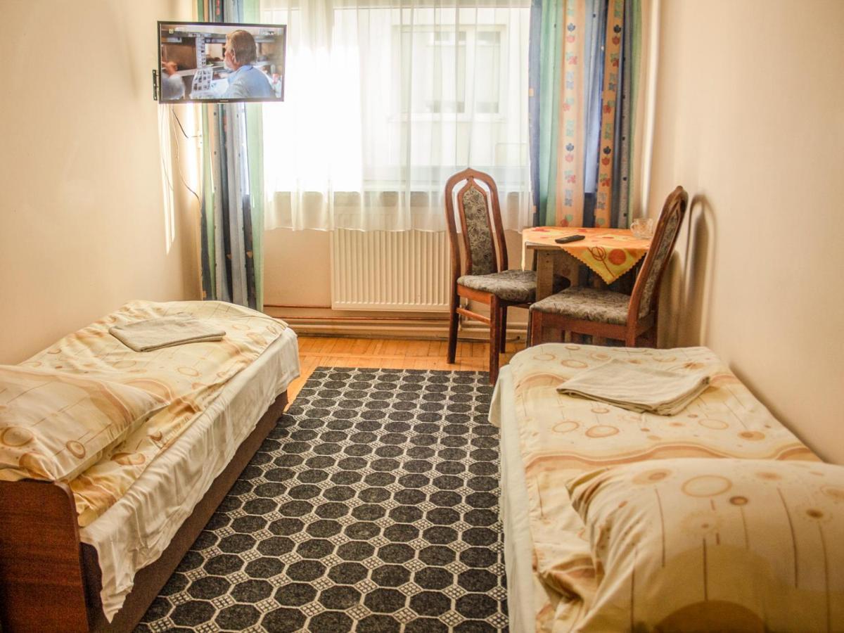 Zajazd Zacisze Rymanów-Zdrój Exterior foto